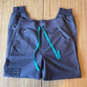 FIGS High Waisted Zamora Scrub Bottoms Pants Graphite XS Petite